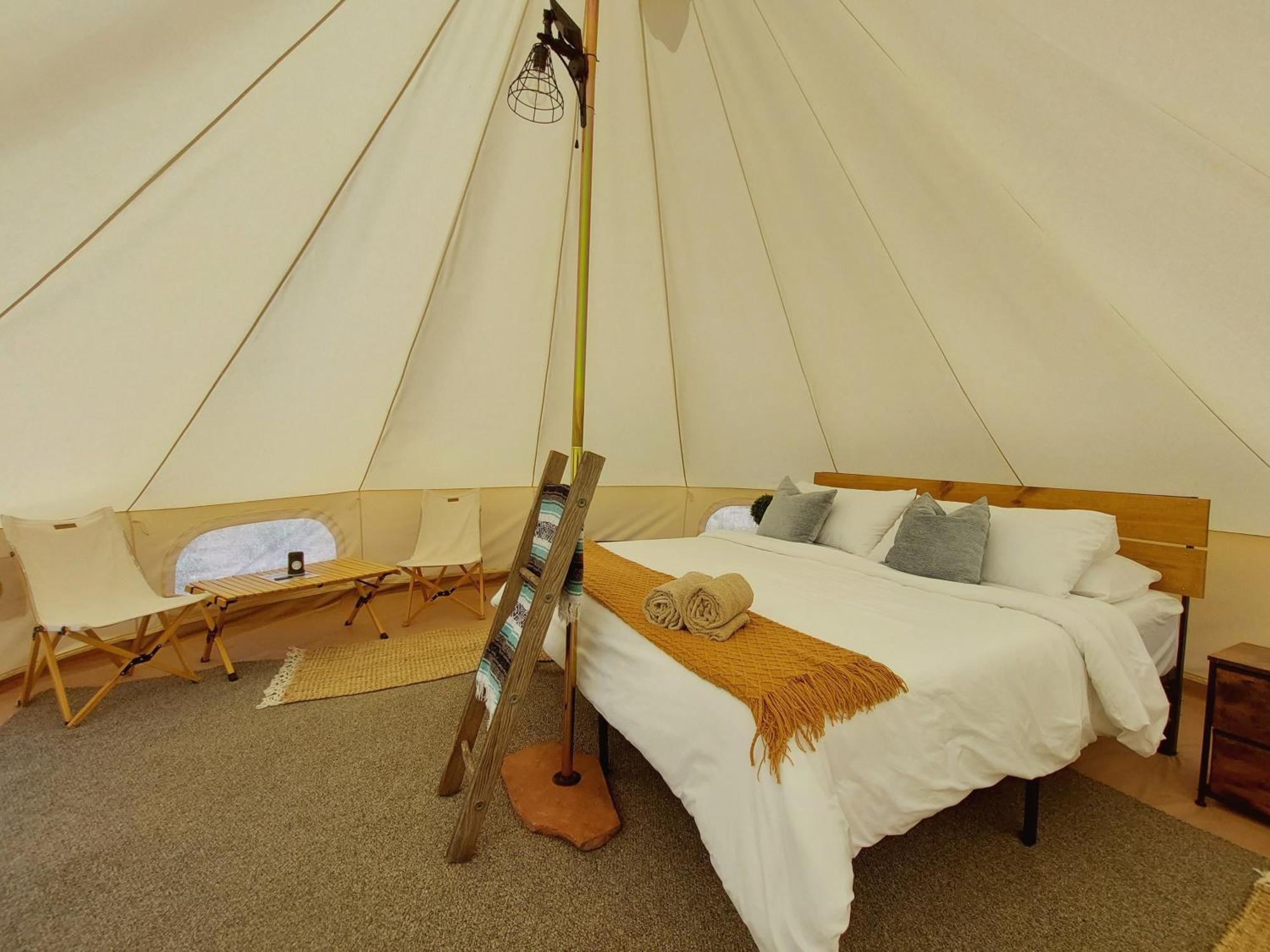 Hotel Gateway Glamping Esterno foto